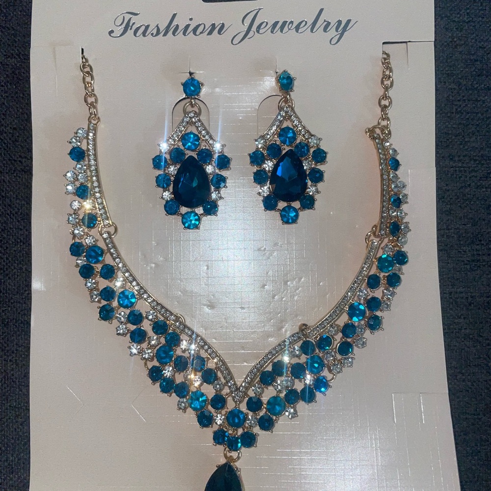SOLD❌ Fashion Jewelry Blue and Gold Necklace & Earring Set